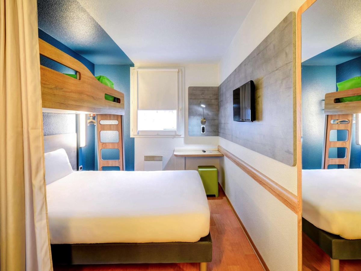 Ibis Budget Rueil Malmaison Экстерьер фото