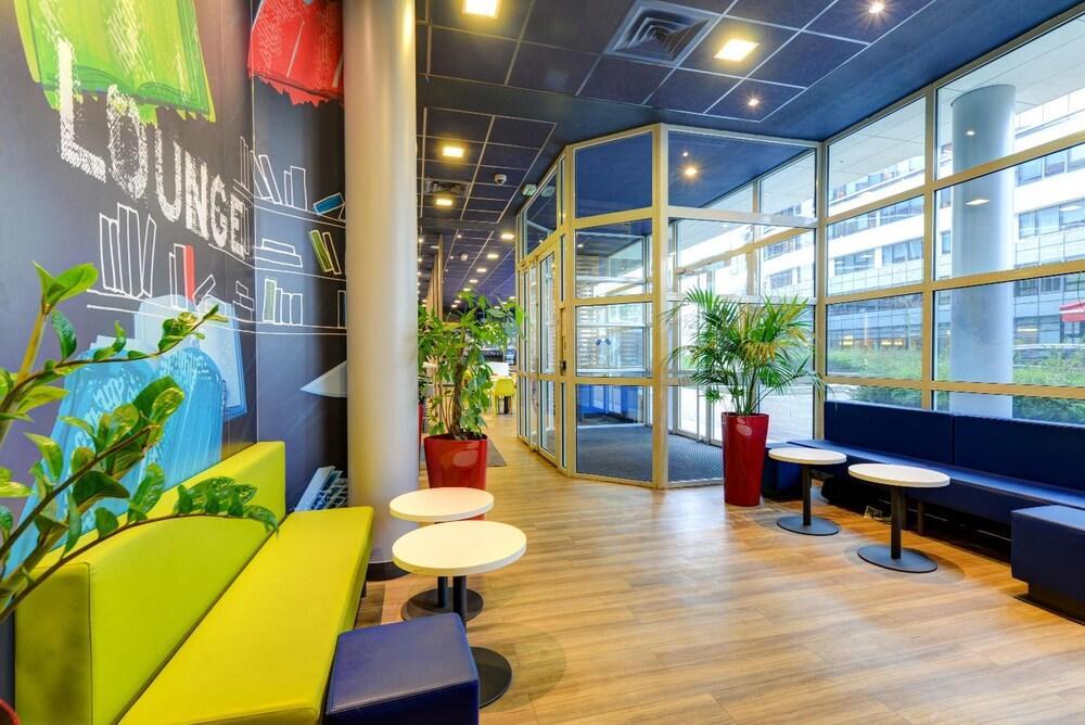 Ibis Budget Rueil Malmaison Экстерьер фото